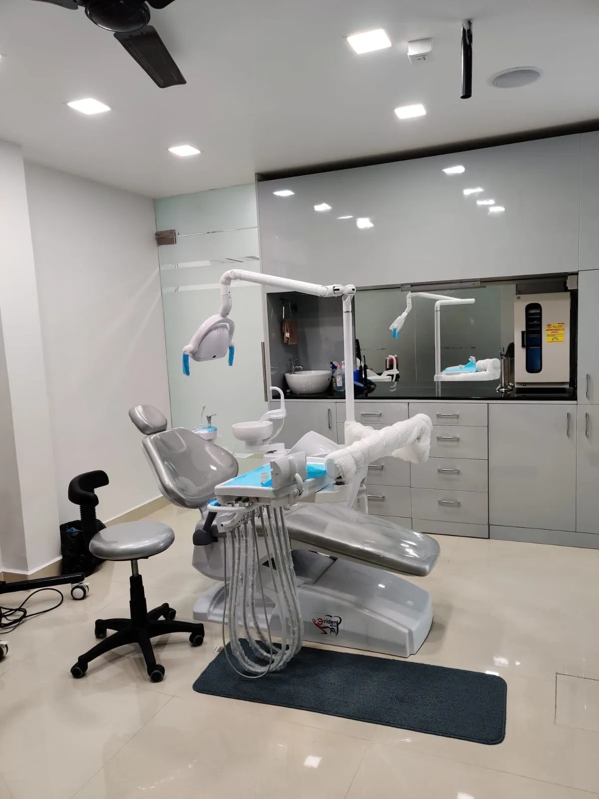 "Emergency dental care available at Eversmiles Dental Solutions Qutbullapur Hyderabad" "State-of-the-art dental equipment at Eversmiles Dental Solutions Hyderabad treatment room"